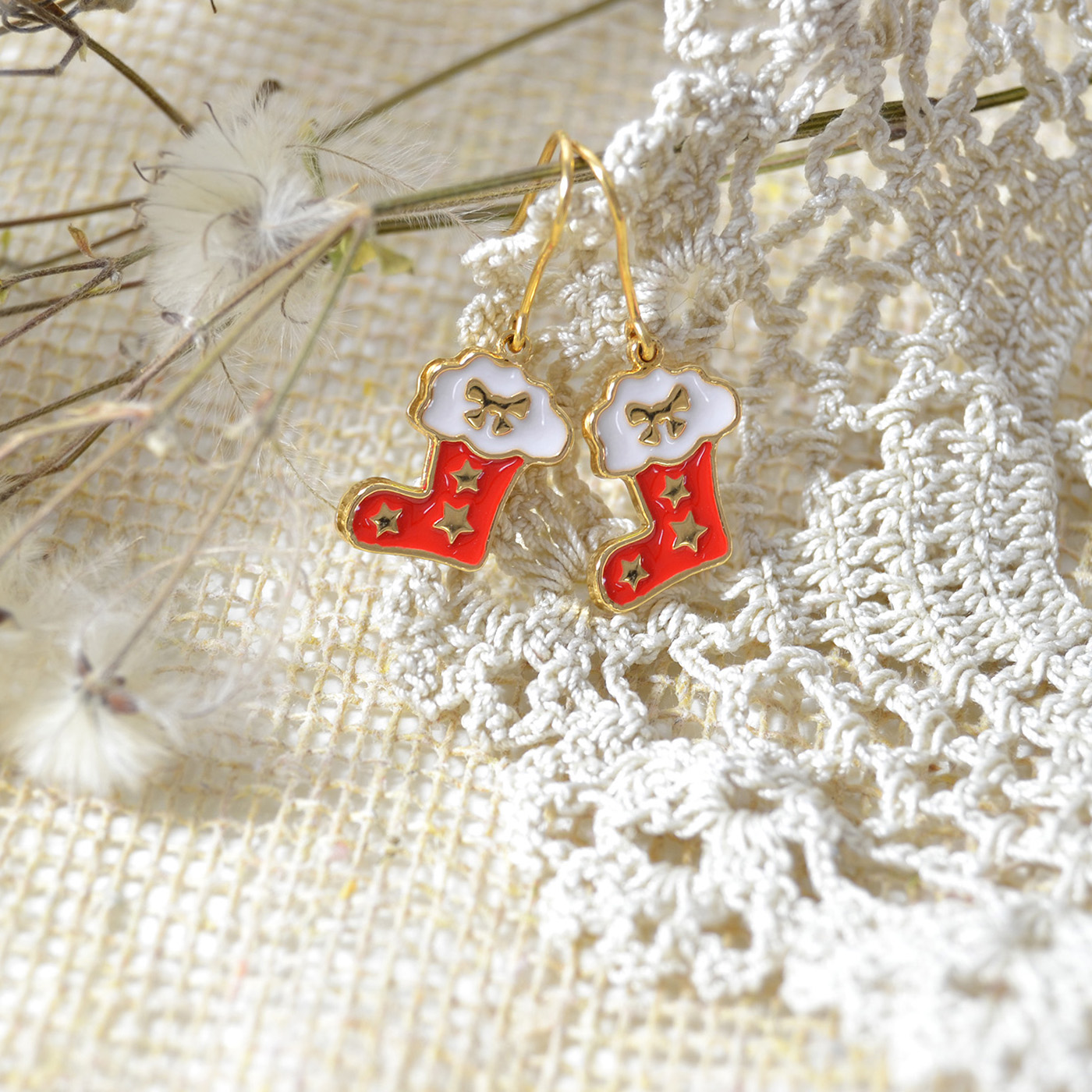 Sono orecchini molto particolari ma simpatici, di qualità artigianale